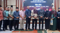 Ketua DPRD Muaro Jambi Hadiri Pisah Sambut Kapolres, Tekankan Sinergi Jaga Kamtibmas Ketua DPRD Muaro Jambi Hadiri Pisah Sambut Kapolres, Tekankan Sinergi Jaga Kamtibmas