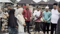 Edi Purwanto Turun ke Lokasi Kebakaran, Upayakan Rumah Khusus Untuk Warga Bungo Edi Purwanto Turun ke Lokasi Kebakaran, Upayakan Rumah Khusus Untuk Warga Bungo