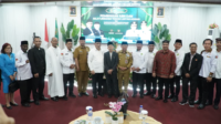 Gubernur Al Haris: Kerukunan Umat Beragama Modal Membangun Provinsi Jambi Gubernur Al Haris: Kerukunan Umat Beragama Modal Membangun Provinsi Jambi