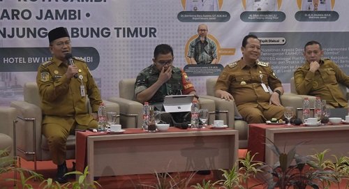 wali kota maulana ekosistem gambut kunci mitigasi bencana di kota jambi