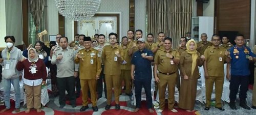 warga korban kebakaran di jambi terima bantuan pemkot, wali kota ingatkan waspada musim kering