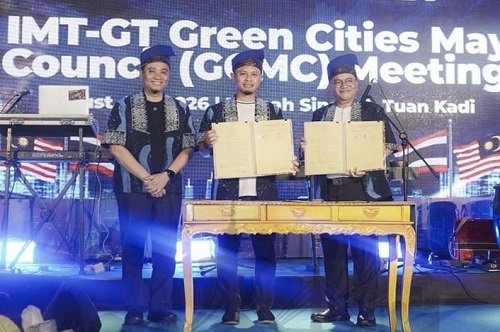 gandeng pekanbaru, wali kota jambi dorong sinergi daerah dan layanan digital