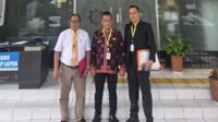 Perjuangan hukum jajaran Pemkab Merangin ini tidak terlepas dari pengawalan intensif Tim Advokasi Kabupaten Merangin. Tim hukum tersebut diperkuat oleh M. Halik Alnemeri, S.H., M.H., Saiful Kipli, S.H., M. Fauzan Budi Saroko, S.H., Alex Sander Mandala Putra, S.H., serta Dwi Retno Wijanti, S.H. Perjuangan hukum jajaran Pemkab Merangin ini tidak terlepas dari pengawalan intensif Tim Advokasi Kabupaten Merangin. Tim hukum tersebut diperkuat oleh M. Halik Alnemeri, S.H., M.H., Saiful Kipli, S.H., M. Fauzan Budi Saroko, S.H., Alex Sander Mandala Putra, S.H., serta Dwi Retno Wijanti, S.H.