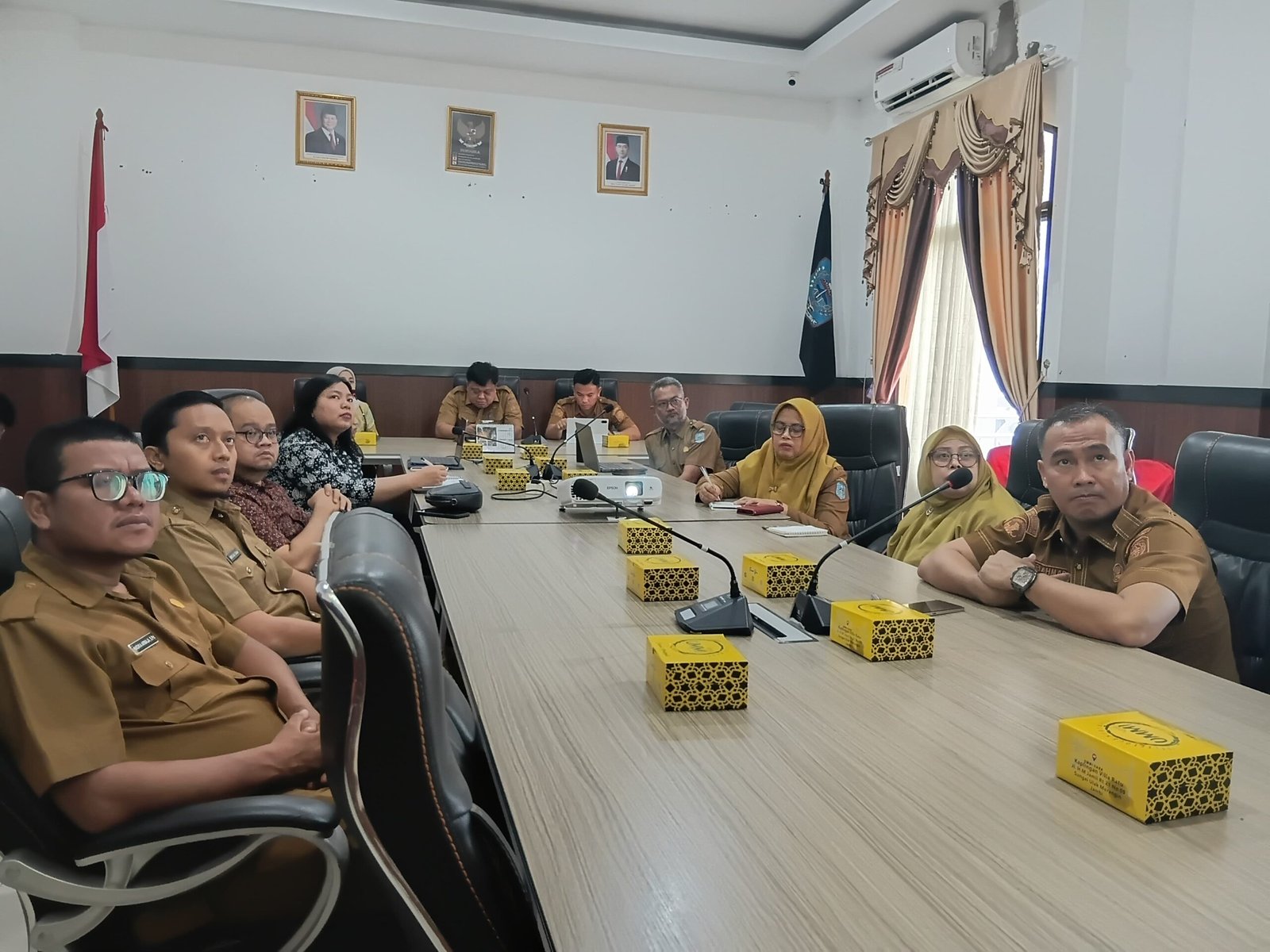 Pemerintah Kabupaten Merangin menunjukkan komitmen tinggi terhadap transparansi dan akuntabilitas tata kelola keuangan pendidikan. 