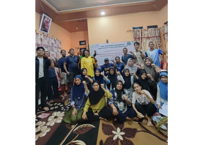 Hak Lingkungan Hingga Potensi Kriminalisasi Dibahas Dalam Pelatihan Warga Penyengat Olak