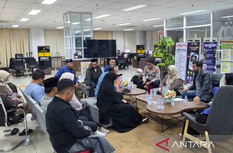 Maman Imanul Haq Desak Kemenhaj Pastikan Jamaah Umrah Terdampak Konflik Tak Terlantar