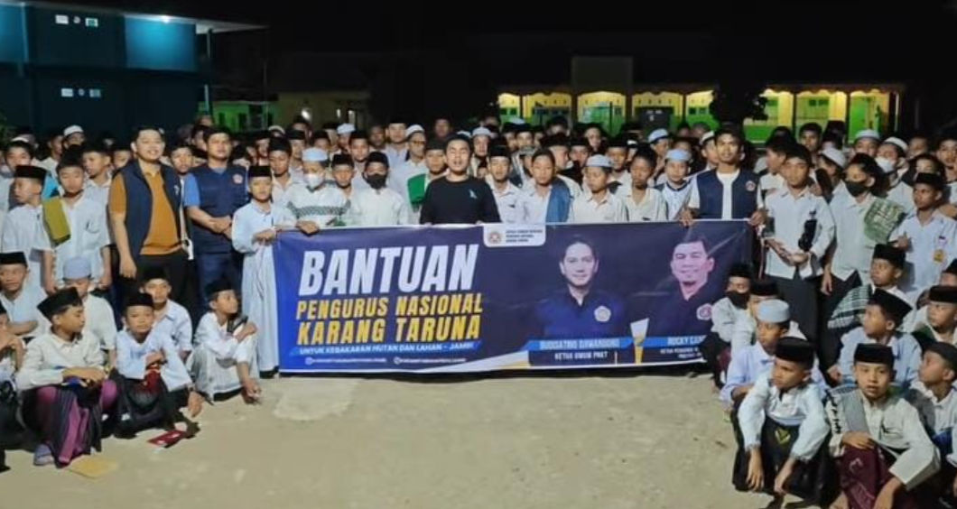 Karang Taruna Provinsi Jambi Salurkan 6.000 Liter Air Bersih, Masker hingga Vitamin ke Ponpes