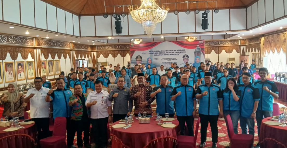 Buka MUSDALUB FSPTI-KSPSI Jambi, Sekda Sudirman Tekankan Soliditas Organisasi dan Sinergi dengan Pemerintah