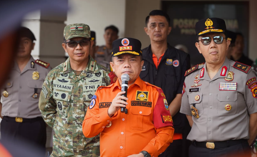 Gubernur Jambi Lepas 146 Personel Satgas Karhutla, Pemadaman Kebakaran di Taman Nasional Berbak dan Sembilang Diintensifkan