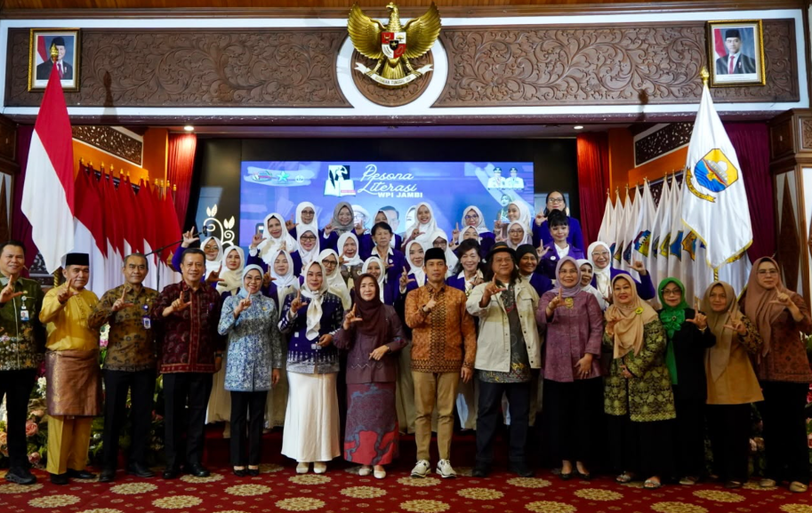 Hesti Haris Dorong Perempuan Jambi Perkuat Budaya Menulis di Tengah Gempuran Teknologi